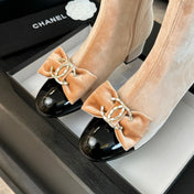 SHORT BOOTS IN PEACH PINK VELVET AND BLACK LAMBSKIN