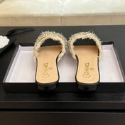 FLAT SANDALS BEIGE AND BLACK WITH CRYSTALS