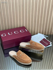 GUCCI 26S LOAFER MULES IN BROWN SUEDE