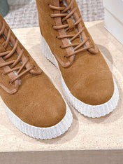 CHLOÉ 26S PLATFORM SOLE BOOTS 68 MM IN BROWN SUEDE