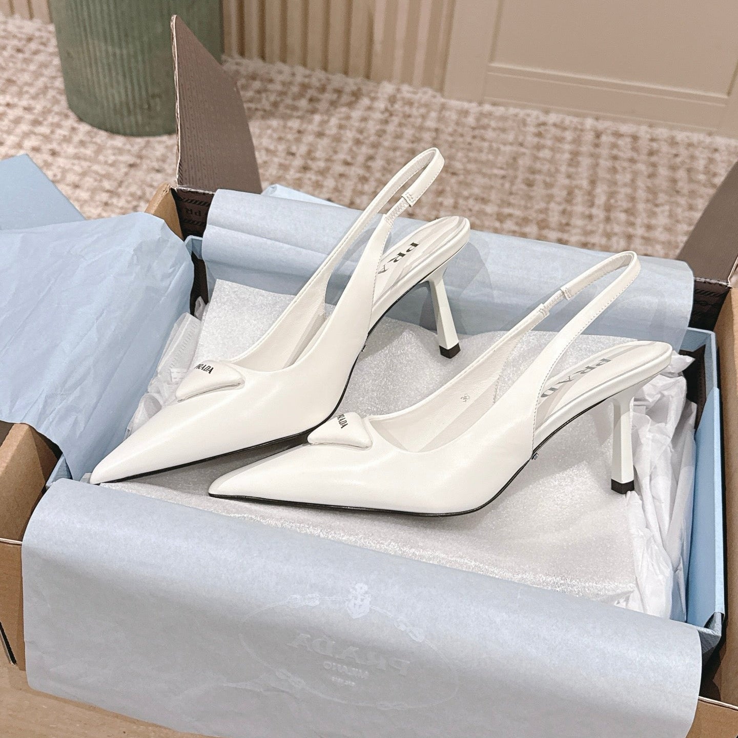 PRADA 26S POINTED-TOE SLINGBACK HEELS 75MM IN WHITE SHINY CALFSKIN