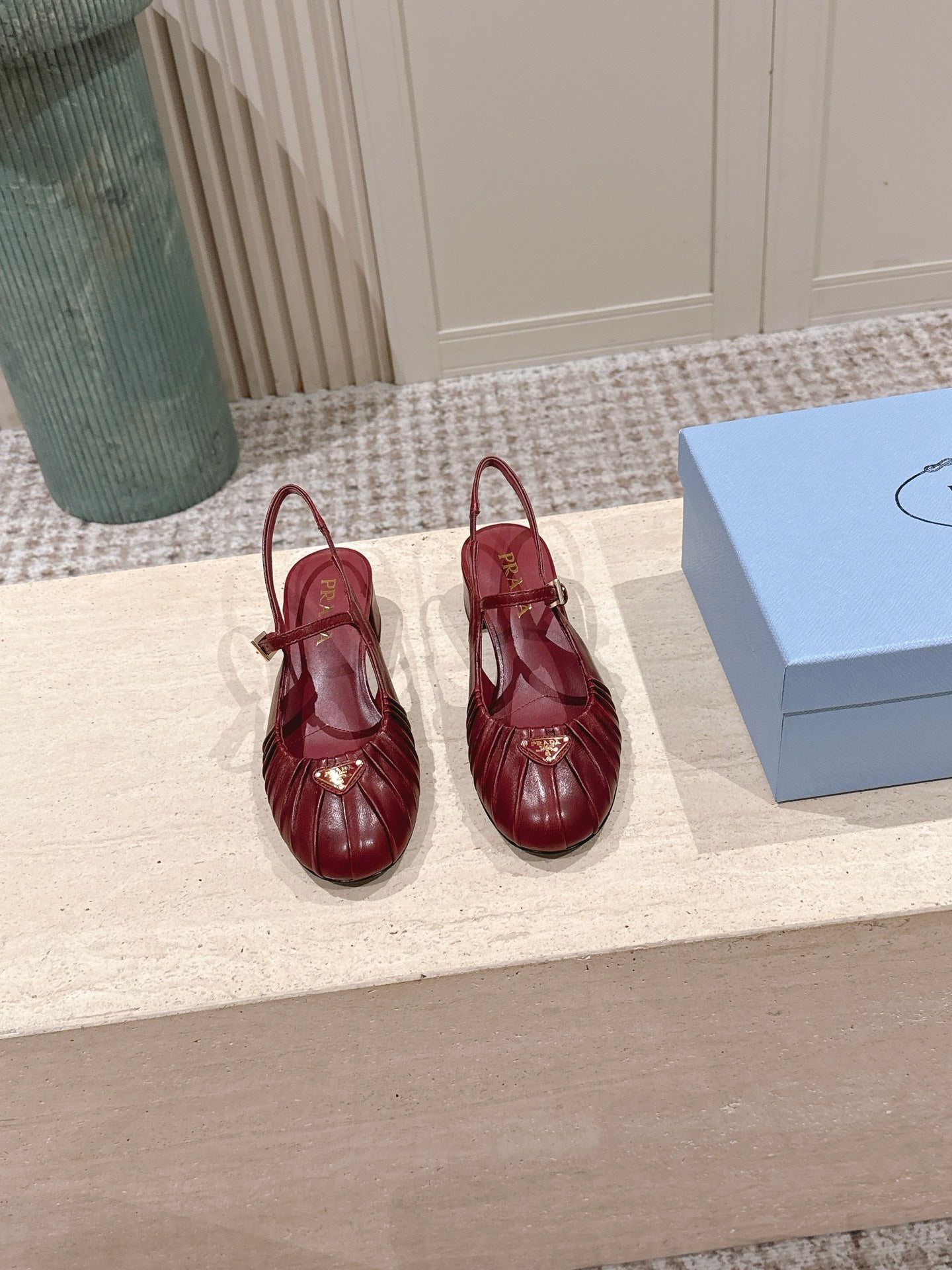 PRADA 26S SLINGBACK SANDALS 40MM IN DARK RED CALFSKIN WITH LOGO