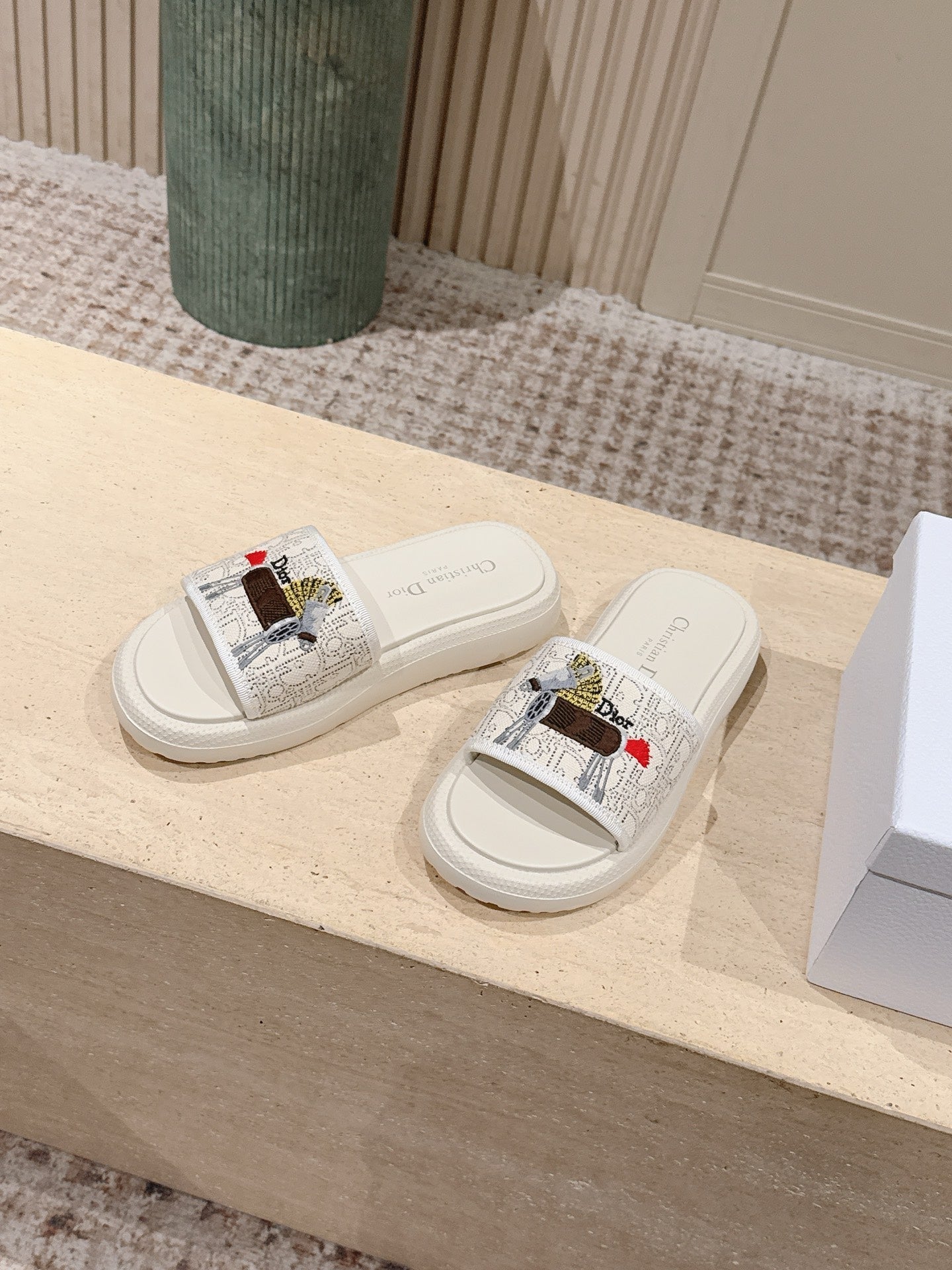 DIOR 26S SLIDE SANDALS IN WHITE LACE MONOGRAM EMBROIDERED CANVAS