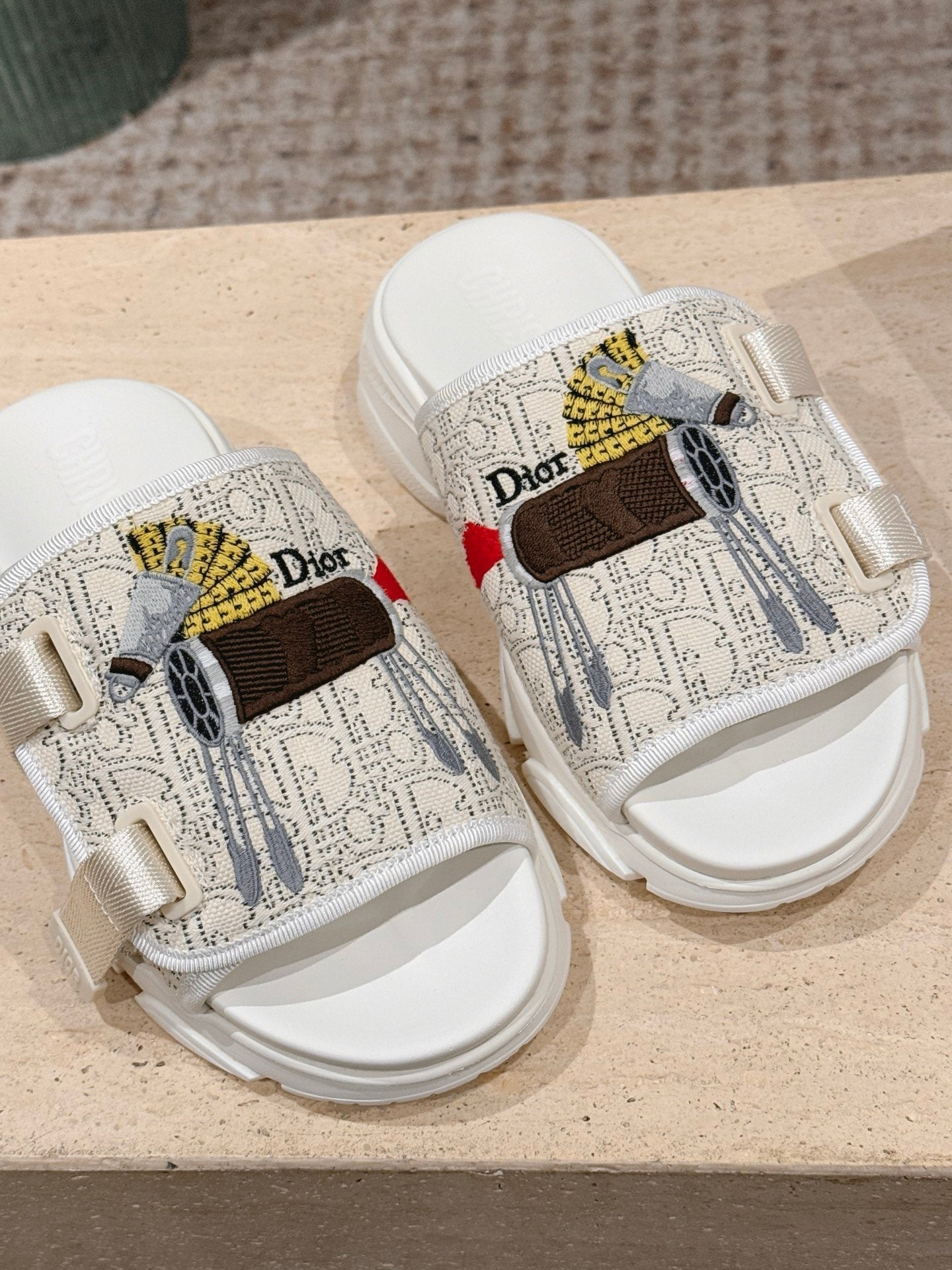 DIOR 26S DOUBLE STRAP SLIDE SANDALS IN WHITE LACE MONOGRAM CANVAS