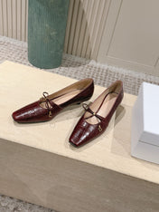 DIOR 26S MARY JANE KITTEN HEEL 40MM IN DARK RED CROCODILE EMBOSSED CALFSKIN