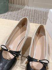 DIOR 26S MARY JANE 40MM IN BLACK AND WHITE CROCODILE EMBOSSED CALFSKIN KITTEN HEELS