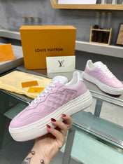 LV WOMEN GROOVY PLATFORM IN LIGHT PINK EMBOSSED CALFSKIN