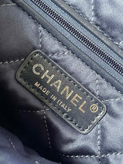 CC MEDIUM 37 CROSSBODY BAG IN BLUE DENIM WITH CHAIN