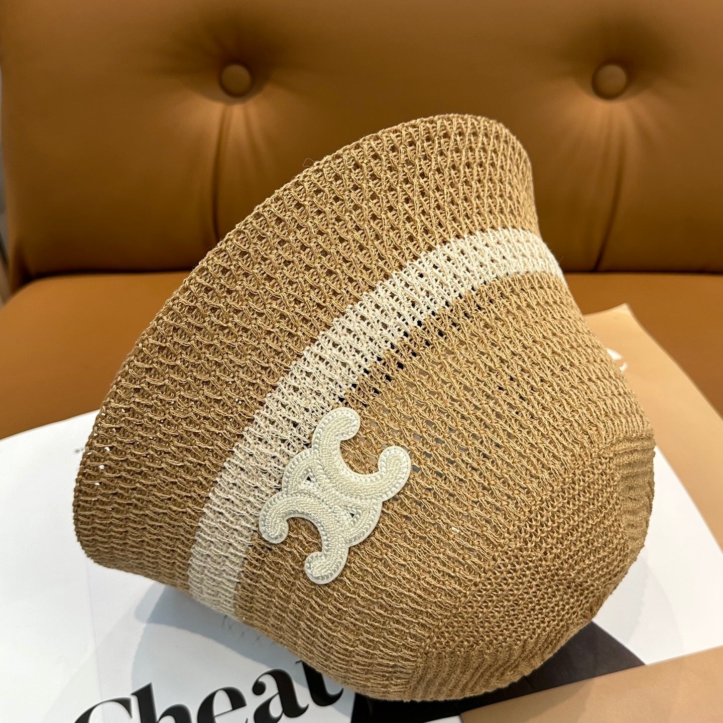 CELINE 26S KNIT BUCKET HAT STYLE 102