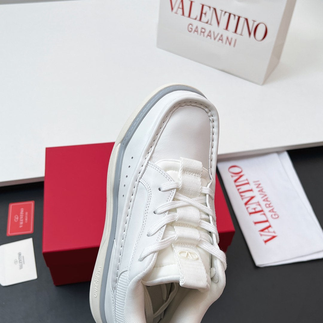 VALENTINO 25S RUNBOOT SNEAKERS IN WHITE LAMBSKIN