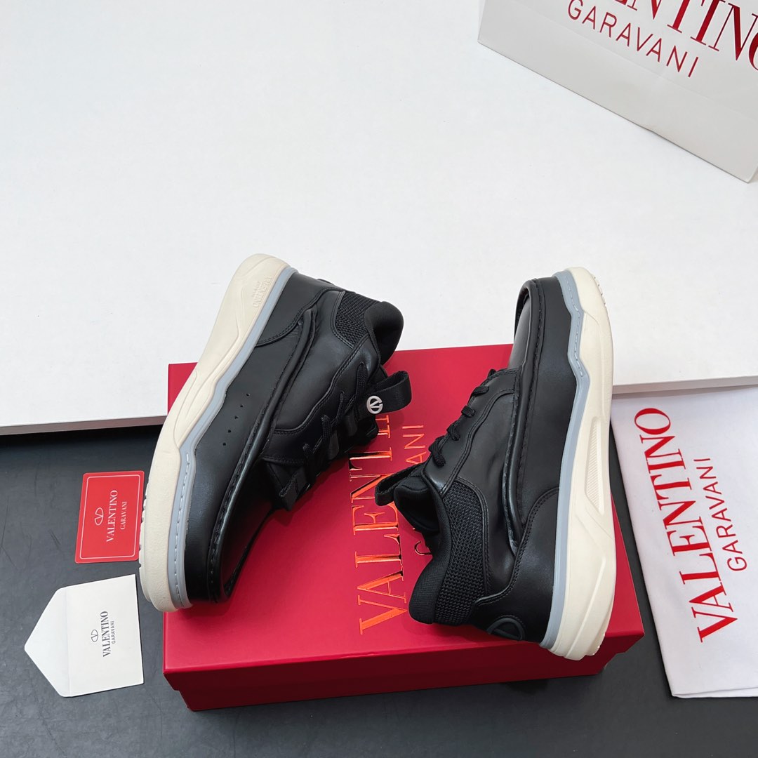 VALENTINO 25S RUNBOOT SNEAKERS IN BLACK LAMBSKIN