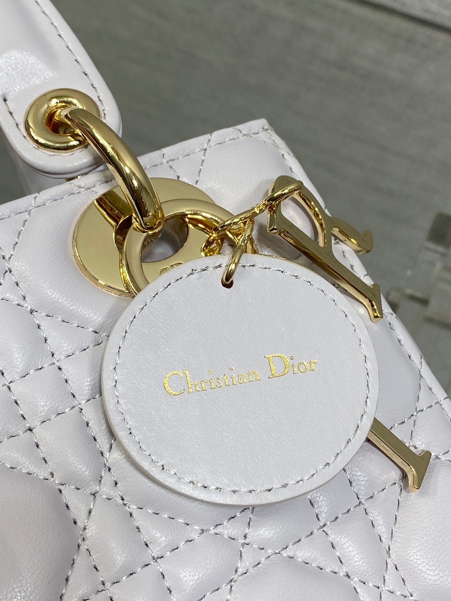 DIOR 25S LADY DIOR BAG 20 IN LILAC CANNAGE CALFSKIN GOLD HARDWRE