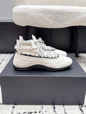 CHANEL 26S LACE-UP SNEAKERS IN WHITE FABRIC AND LAMBSKIN