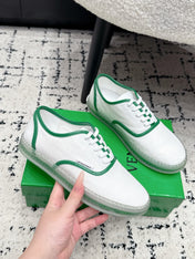 BOTTEGA VENETA 26S SNEAKERS IN WHITE AND GREEN CANVAS