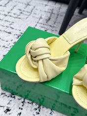 BOTTEGA VENETA 26S TWIST-STRAP HIGH-HEEL SANDALS 90 MM IN LIGHT YELLOW LAMBSKIN