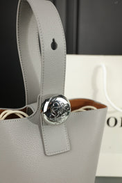 LOE MINI 19 PEBBLE BUCKET IN GRAY STEEL MELLOW CALFSKIN