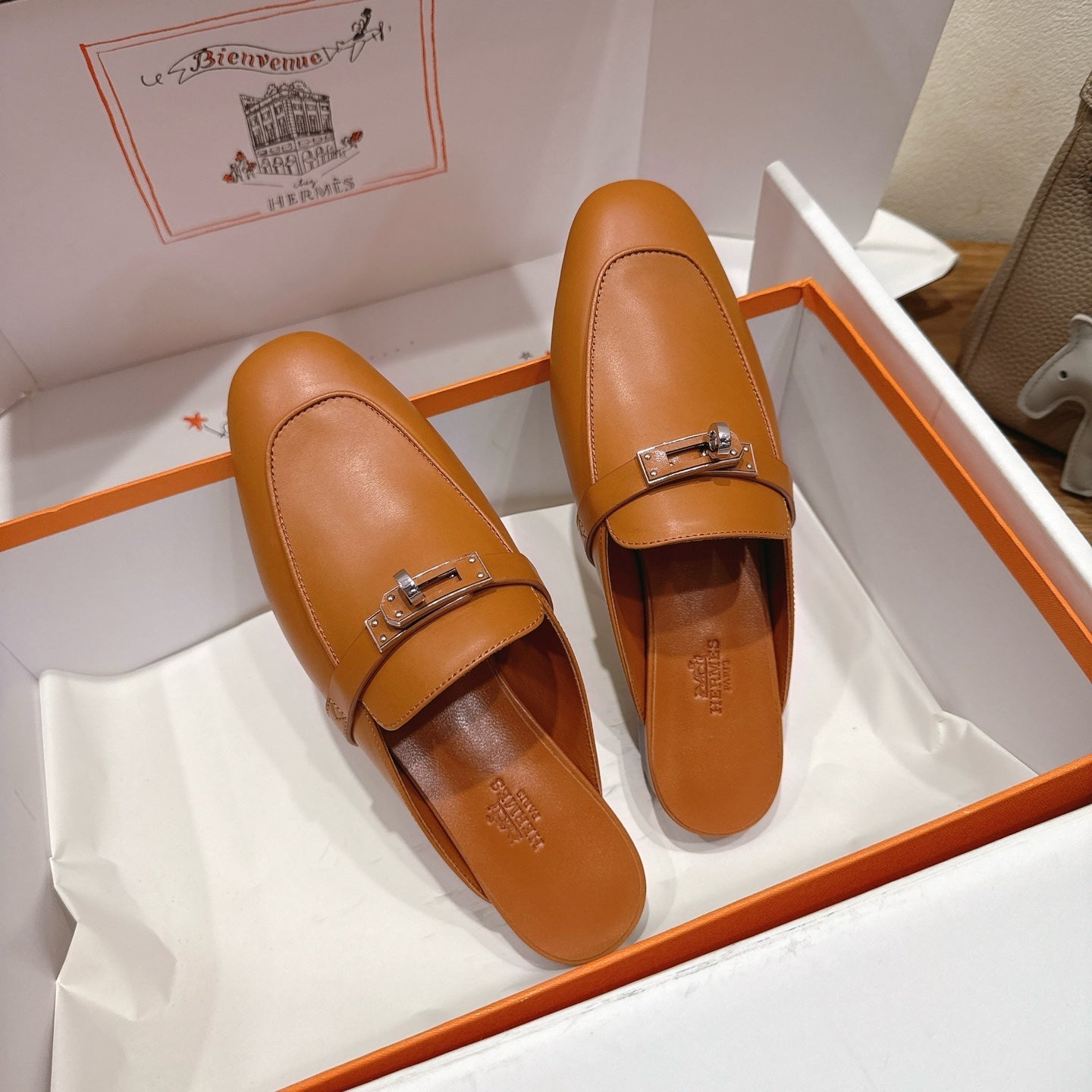 HM 26S KELLY MULE IN TAN BROWN CALFSKIN SILVER HARDWARE