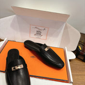HM 26S KELLY MULE IN BLACK CALFSKIN GOLD HARDWARE