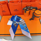 HERMES 25S NECKERCHIEF 86 IN SILK 991544