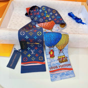 LV 26S SCARF 120 IN SILK 320647