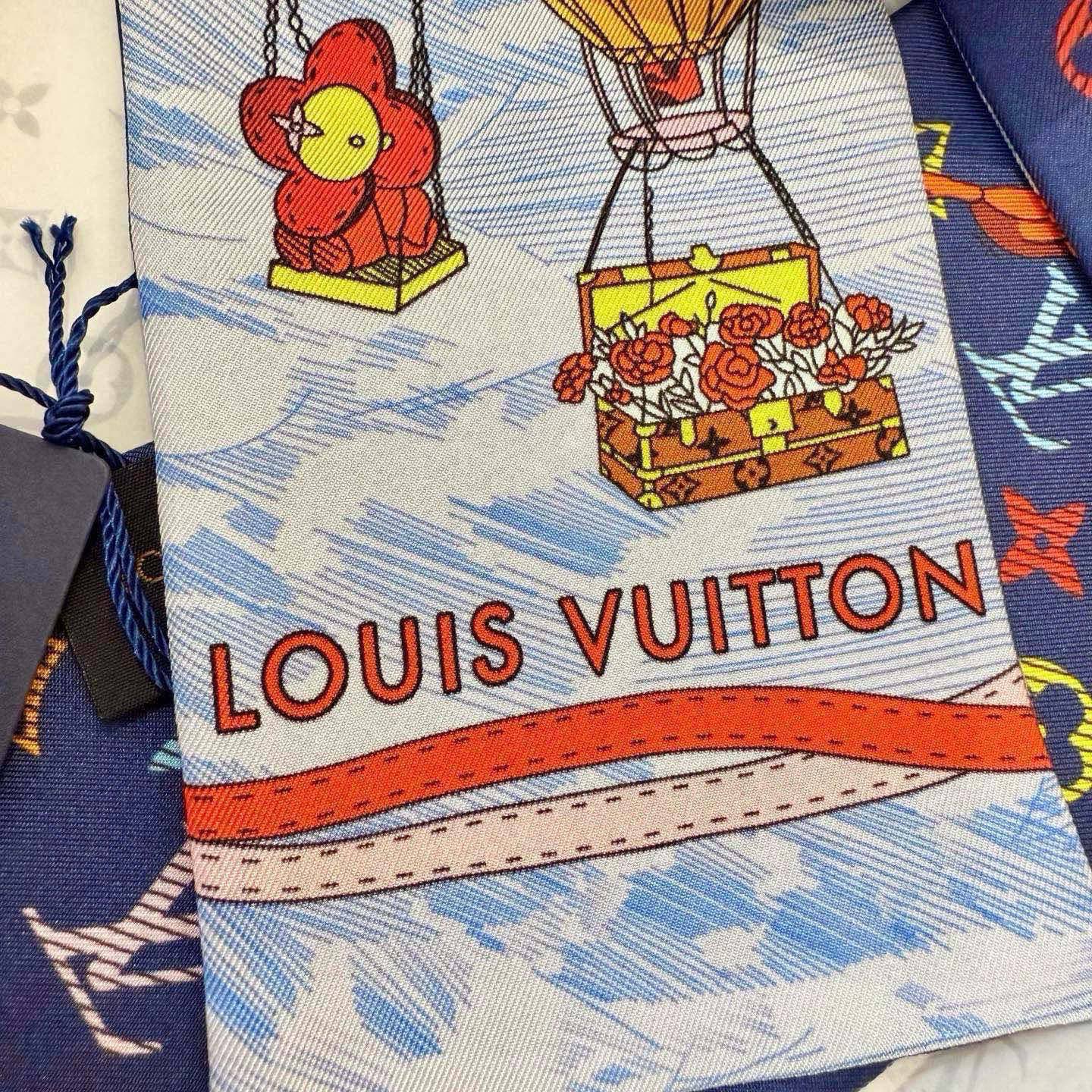 LV 26S SCARF 120 IN SILK 320647