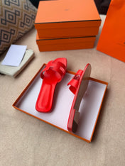 0RAN SANDALS IN CHERRY RED CALFSKIN