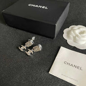 CHANEL 26S DOUBLE C LOGO QUILTED RECTANGULAR DROP EARRINGS IN SILVER METAL 630071