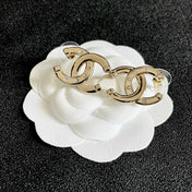 CHANEL 26S DOUBLE C LOGO CRYSTAL STUD EARRINGS IN GOLD METAL 631903