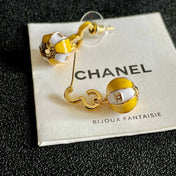 CHANEL 26S DOUBLE C LOGO BALL DROP EARRINGS IN YELLOW AND WHITE ENAMEL WITH GOLD METAL 631904
