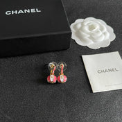 CHANEL 26S DOUBLE C LOGO BALL DROP EARRINGS IN PINK AND WHITE ENAMEL WITH GOLD METAL 631906