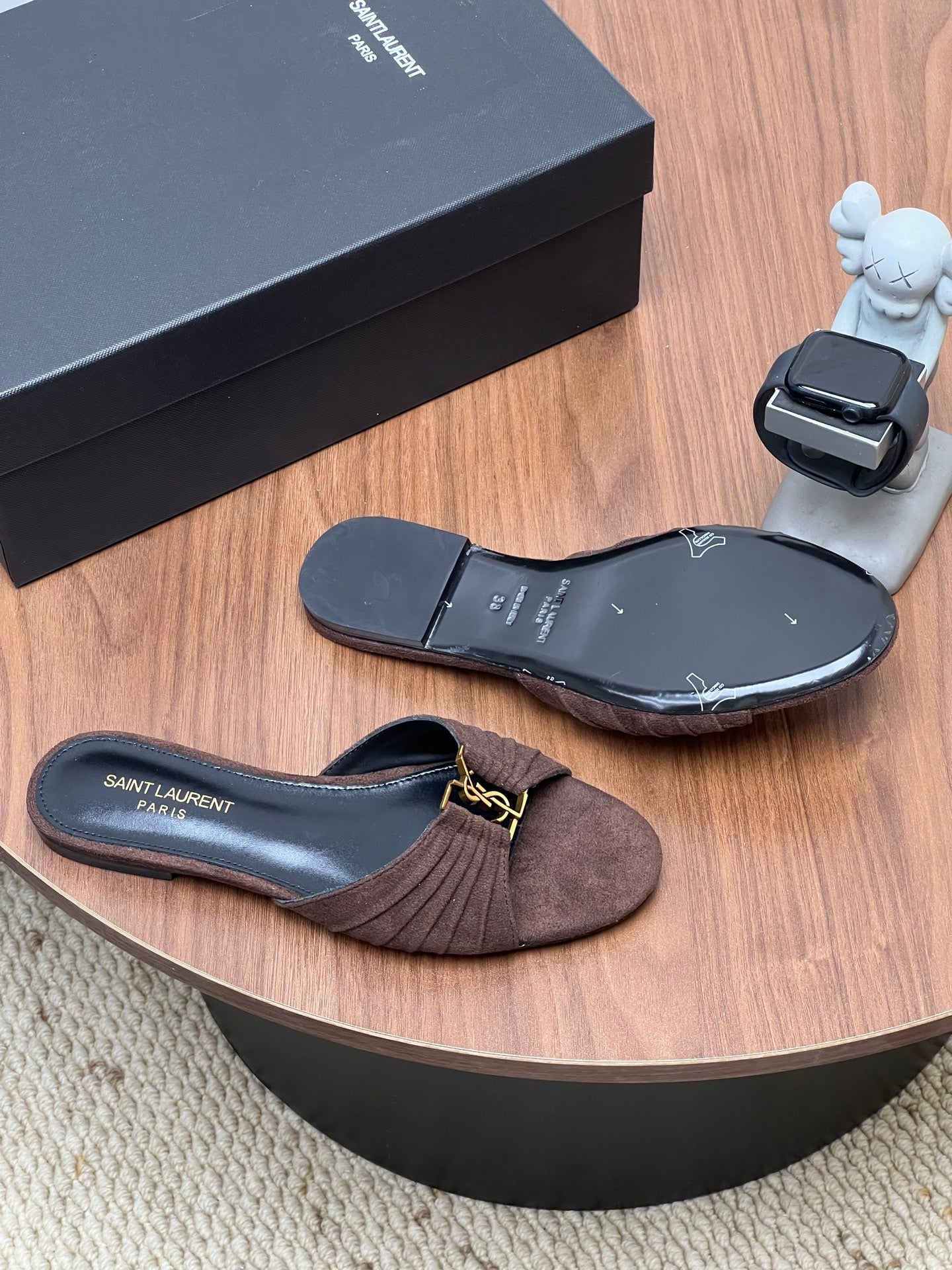 YSL 26S SLIDES IN DARK BROWN SUEDE
