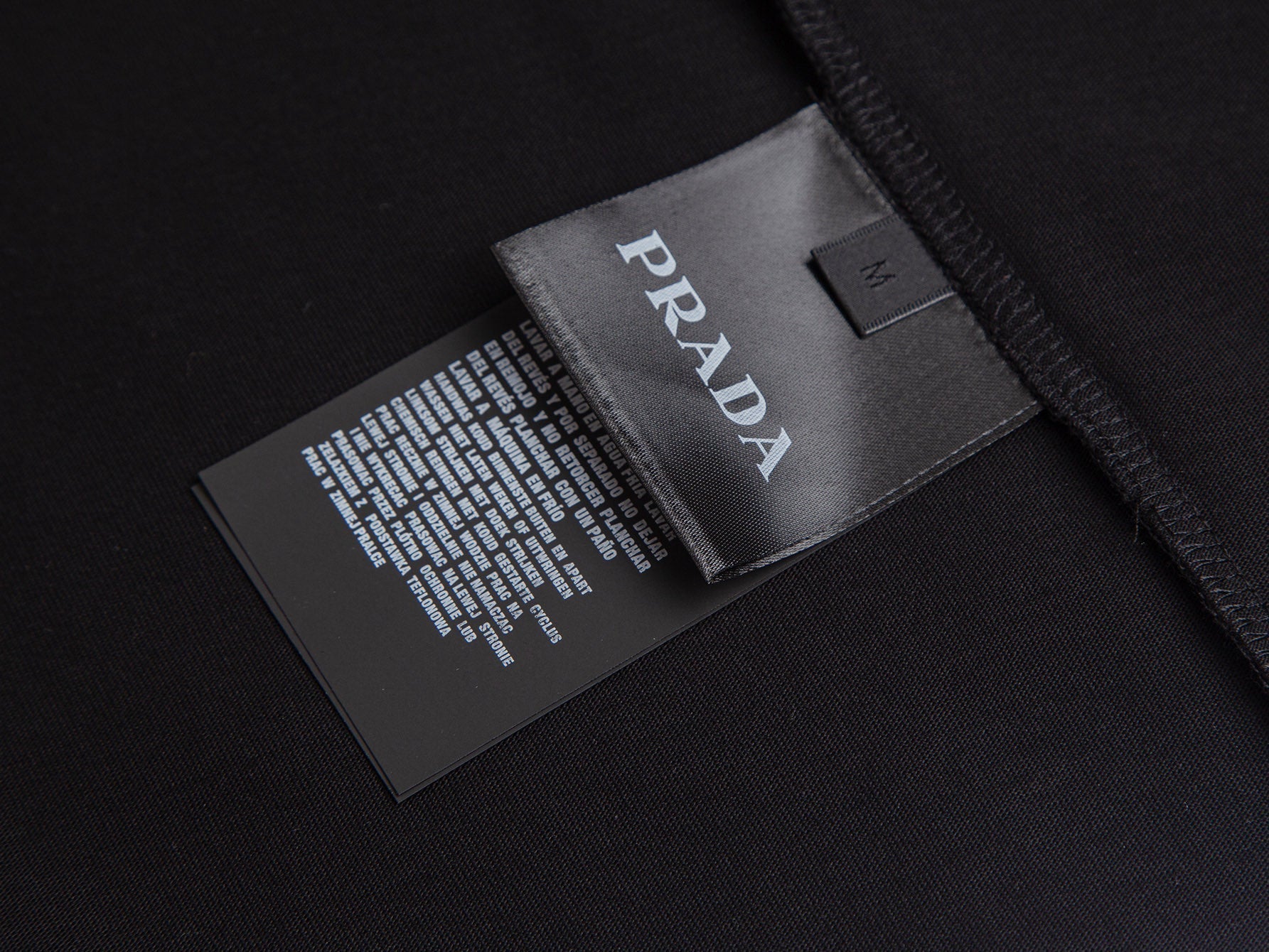 PRADA 26S T-SHIRT 765