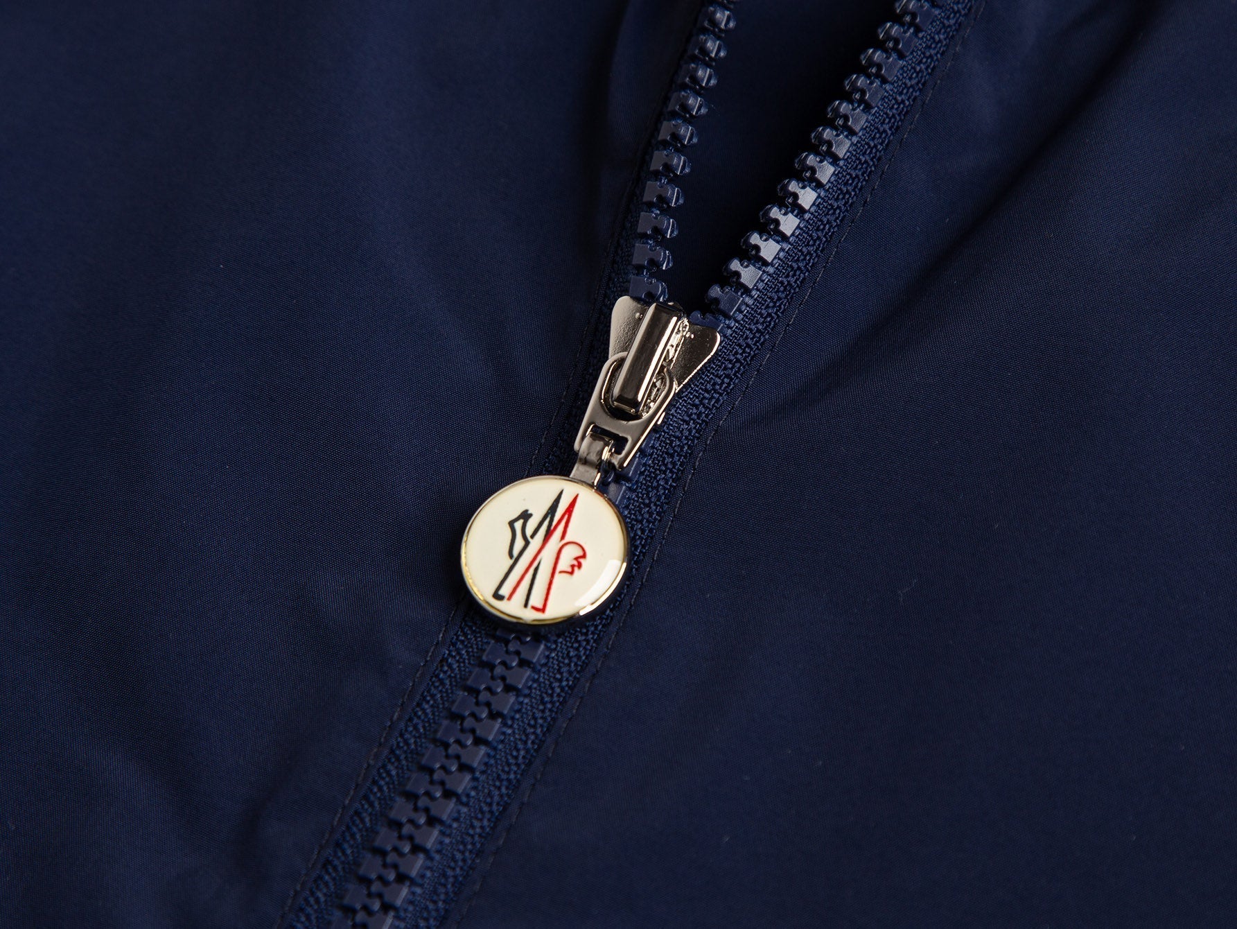 MONCLER 26S JACKET 502