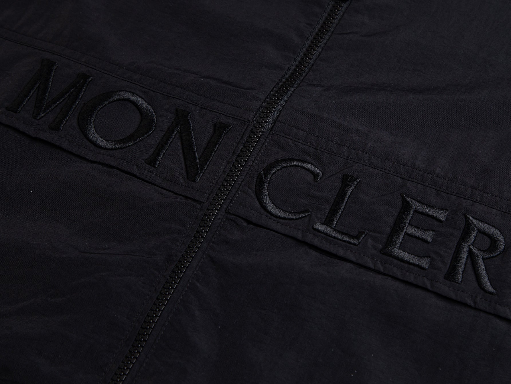 MONCLER 26S JACKET 499
