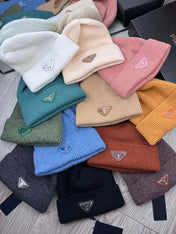 BEANIE HAT IN WHITE WOOL 332394