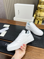 SNEAKER WITH TRIOMPHE IN WHITE CALFSKIN