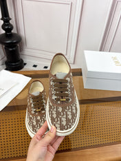 DIOR 26S LOW TOP SNEAKERS IN BROWN OBLIQUE CANVAS WITH RUBBER SOLE