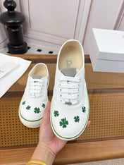 DIOR 26S LOW TOP SNEAKERS 35MM IN WHITE CANVAS WITH CLOVER EMBROIDERY