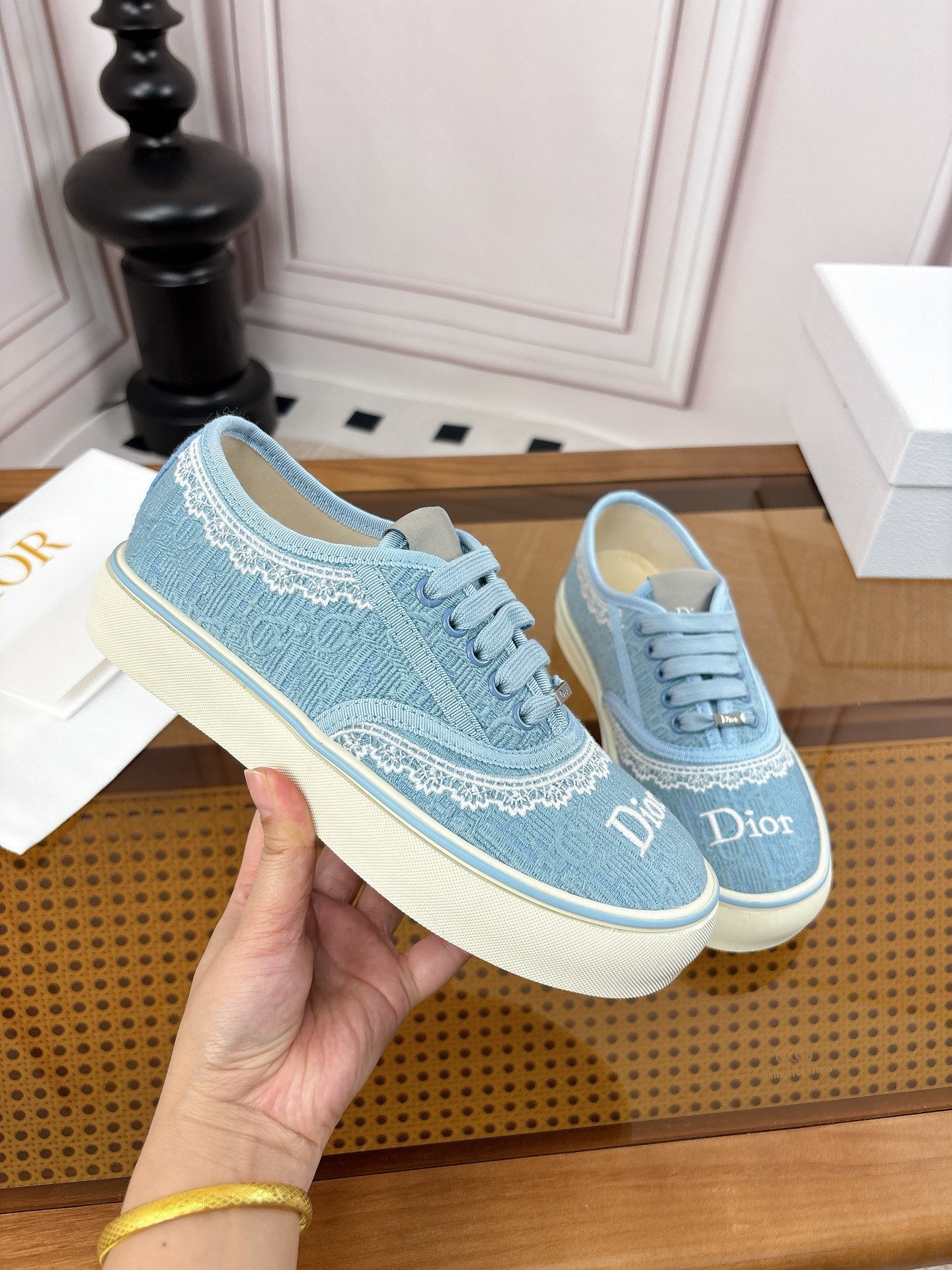 DIOR 26S LOW TOP SNEAKERS IN LIGHT BLUE CANVAS WITH WHITE LACE TRIM & LOGO PRINT