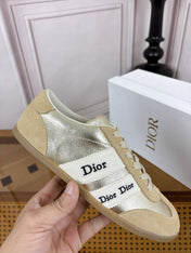 DIOR 26S SNEAKERS IN BEIGE SUEDE AND GOLD METALLIC CALFSKIN