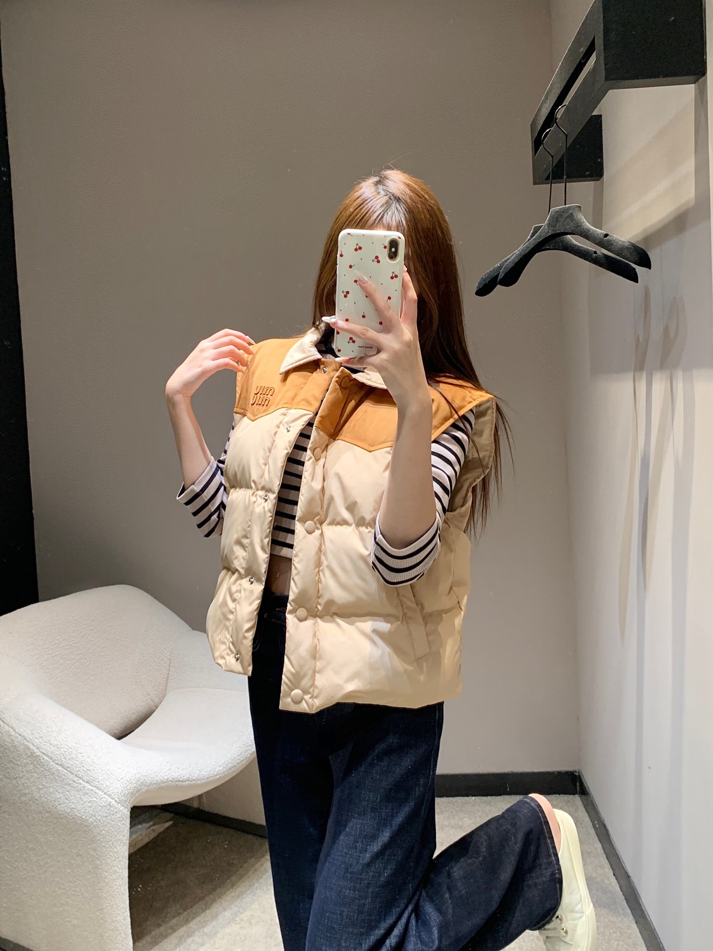 MIUMIU DOWN VEST STYLE 724