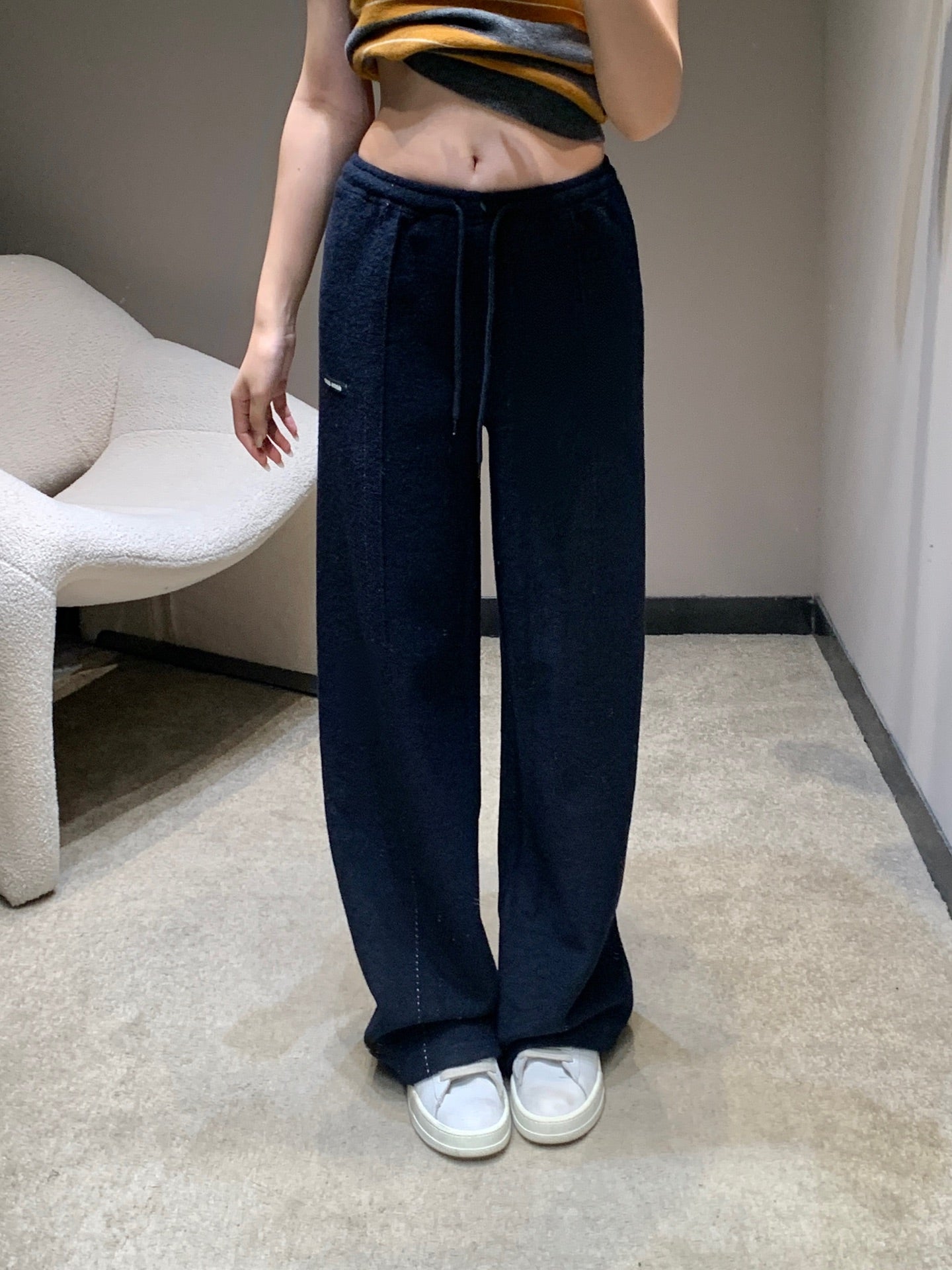 MIUMIU WIDE-LEG PANTS STYLE 656
