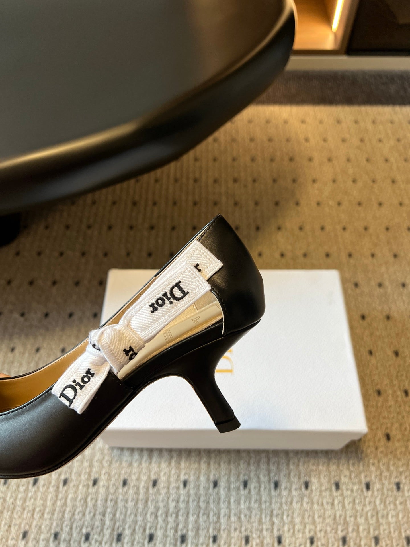 DIOR 26S POINTED-TOE PUMPS 65MM IN BLACK CALFSKIN WITH J'ADIOR BOW