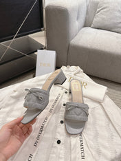 DIOR 26S HEELED MULES 45 MM IN LIGHT GREY QUILTED CALFSKIN SILVER HARDWARE