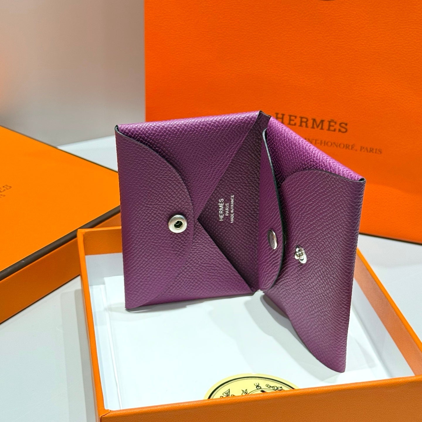 CALVI DUO COMPACT CARD HOLDER IN VIOLET POP EPSOM CALFSKIN