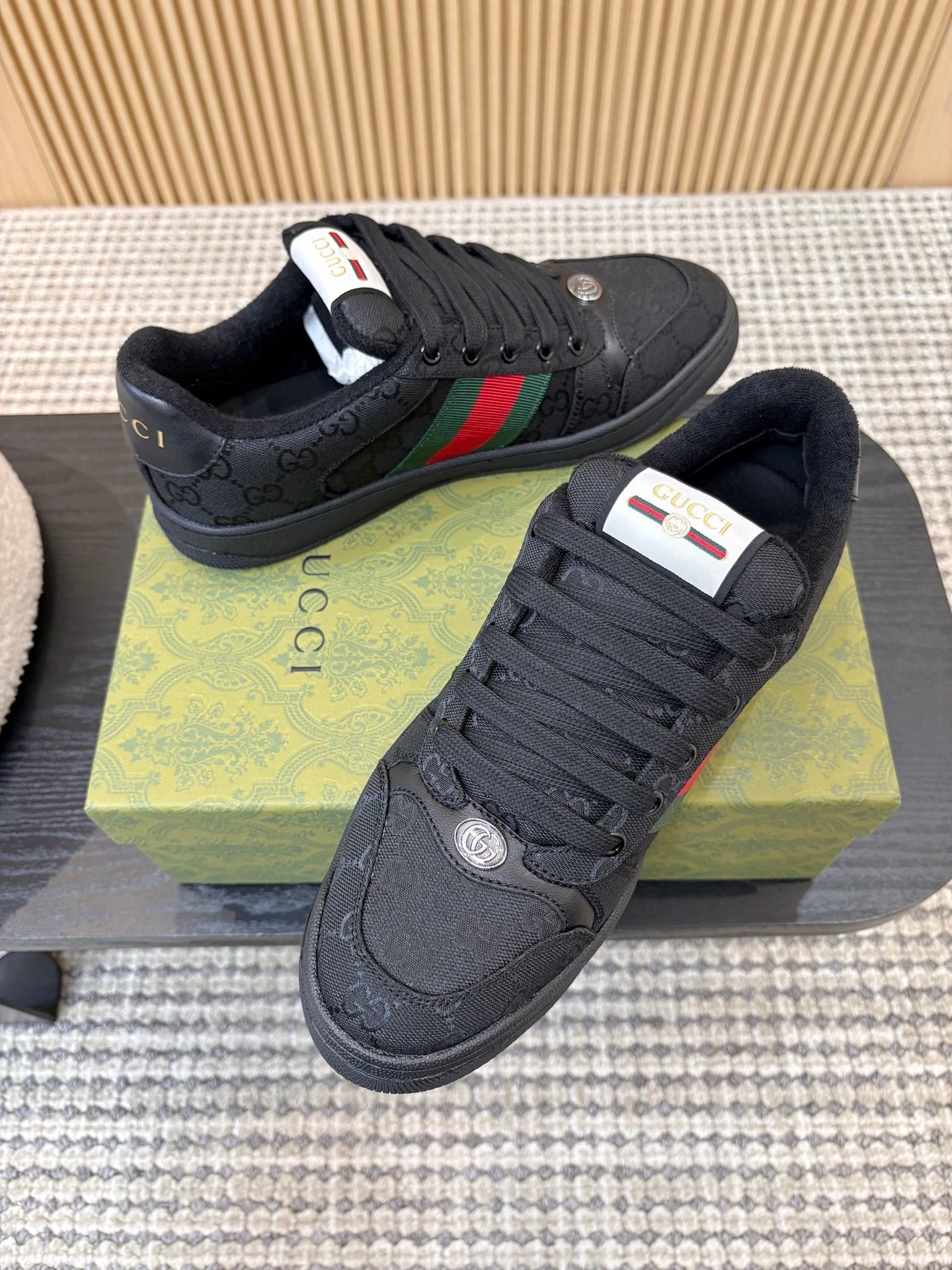 GUCCI 26S SNEAKERS IN BLACK GG CANVAS