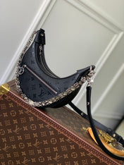 LOOP HOBO 23 IN BLACK MONOGRAM EMPREINTE CALFSKIN EMBOSSED LOGO
