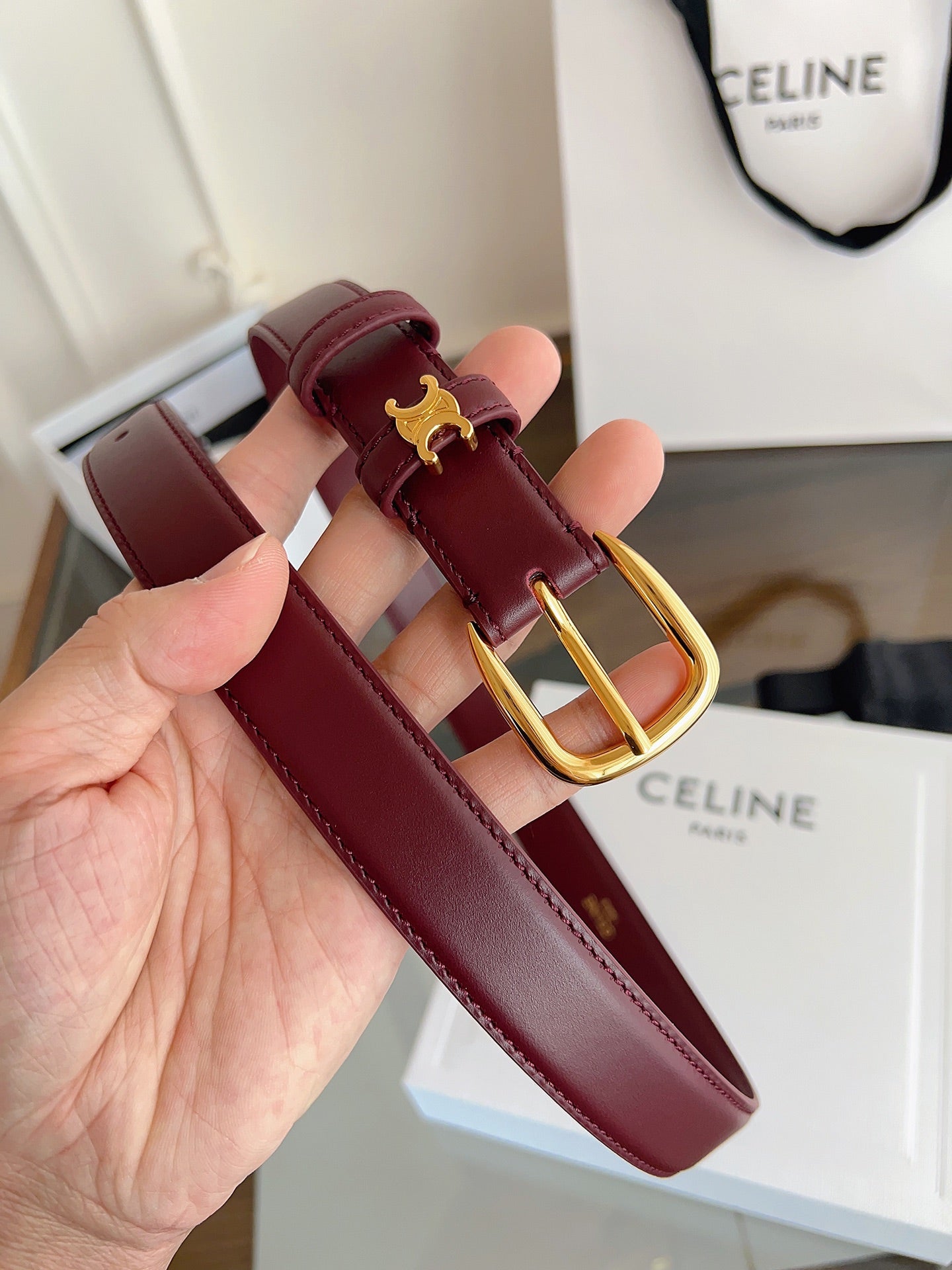 CELINE 26S BELT 25 MM IN DARK RED CALFSKIN 669843