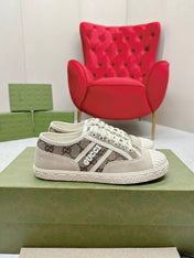 GG TRAINER SCALLOPED TOE LIGHT GRAY DENIM