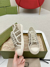 GG TRAINER SCALLOPED TOE LIGHT GRAY DENIM
